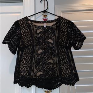 Black lace top size small